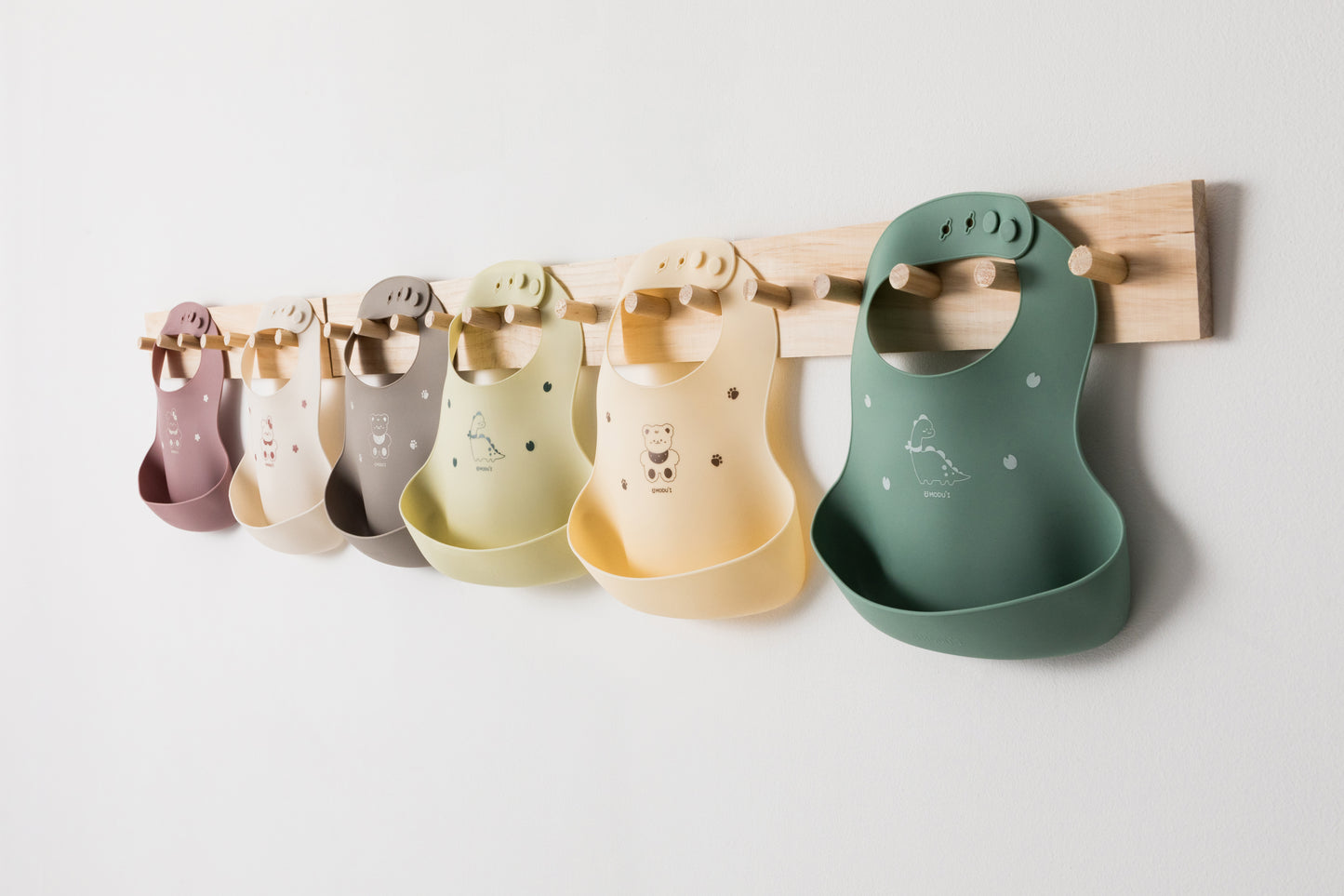 Character Silicone Baby Bib